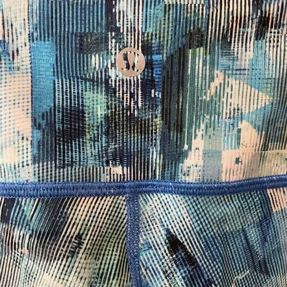 Lululemon leggings size 2; great condition; multicolored; high rise - Picture 3 of 4